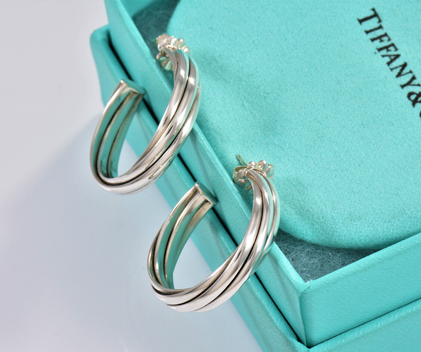 Tiffany & Co Silver Paloma Picasso 25mm Melody Hoop Earrings in Box Pouch Ribbon