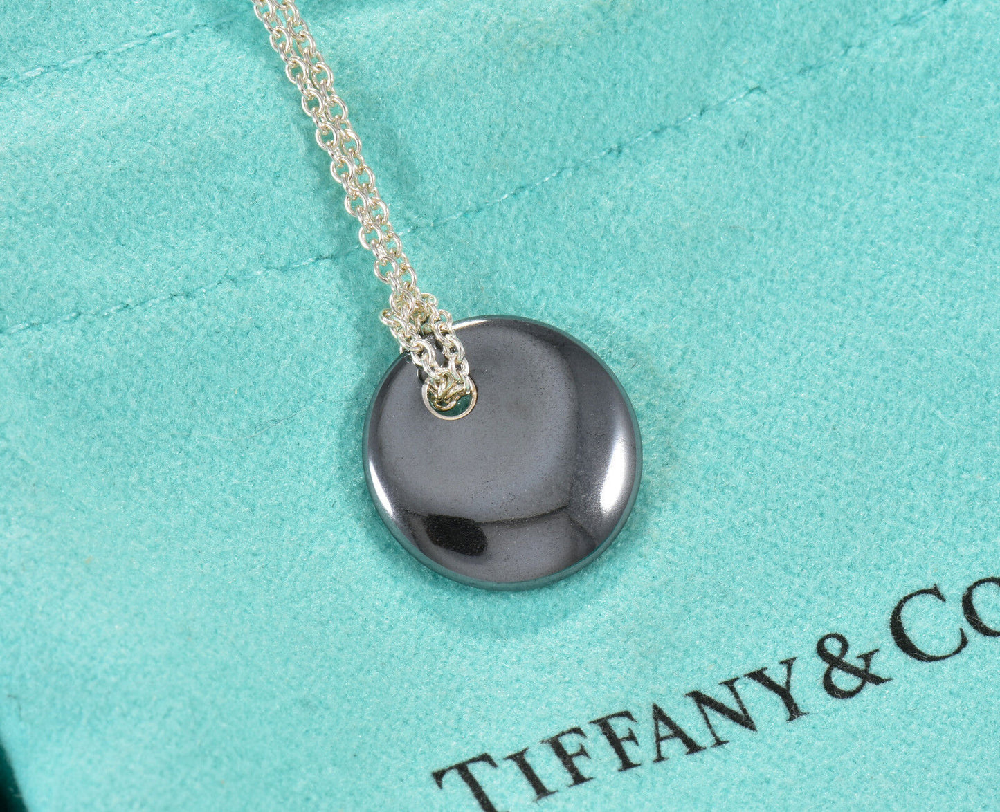 Tiffany & Co Silver Elsa Peretti Hematite Round Disk Pendant Necklace Box Pouch