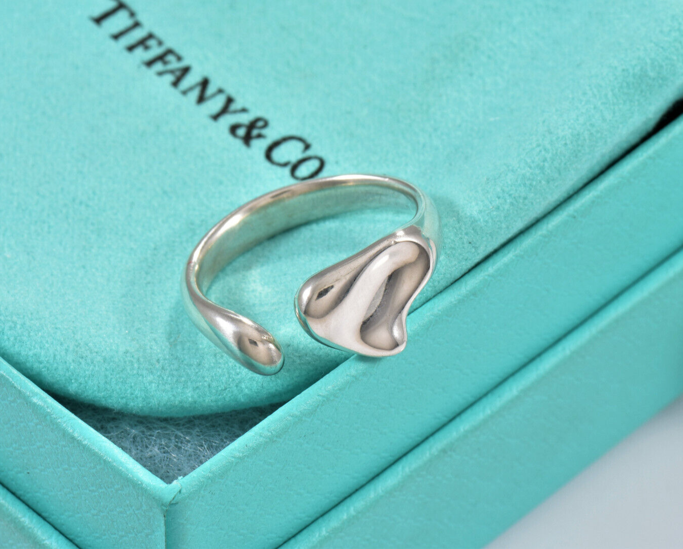 Size 7.5 Tiffany & Co Sterling Silver Elsa Peretti Full Heart Bypass Ring Pouch