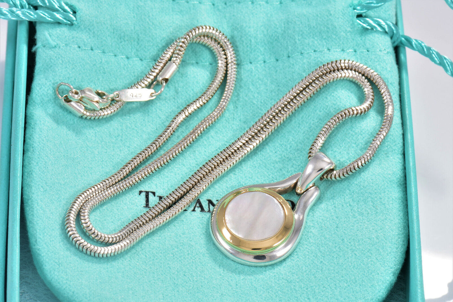 TTiffany & Co 18K Gold Silver Mother Pearl Pendant Snake Chain Necklace in Box