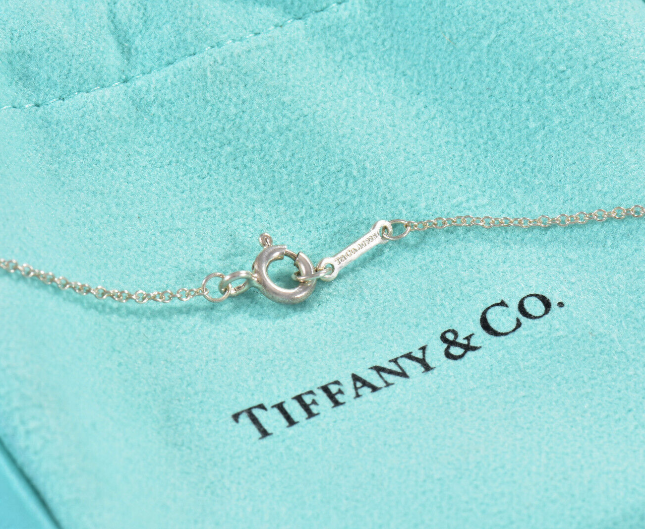 Tiffany & Co Silver Paloma Picasso Pearl Olive Leaf Pendant 16" Necklace in Box