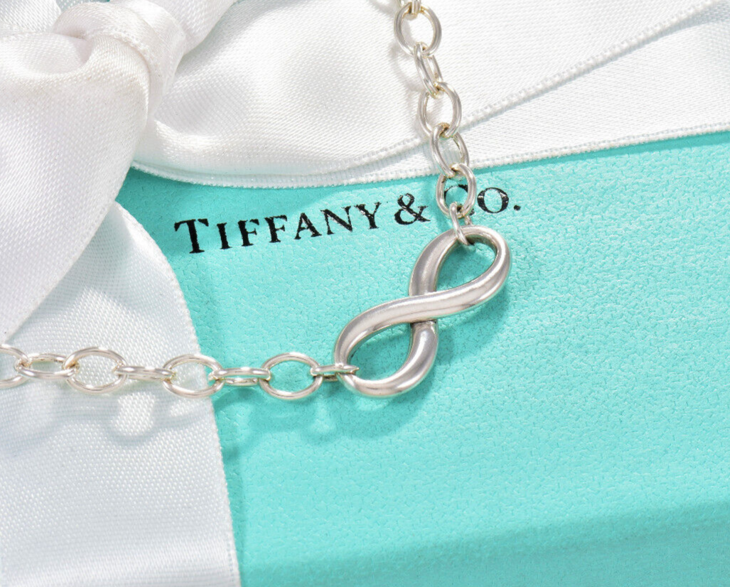 7.45" Tiffany & Co Sterling Silver Infinity Chain Link Bracelet in Pouch Large