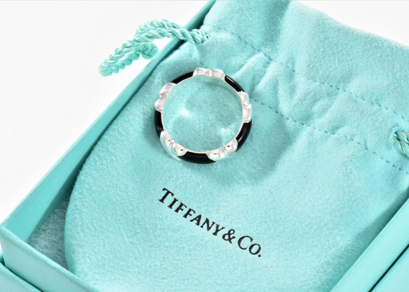 Size 5 Tiffany & Co Silver Black Enamel Signature X Stack 6mm Band Ring in Pouch