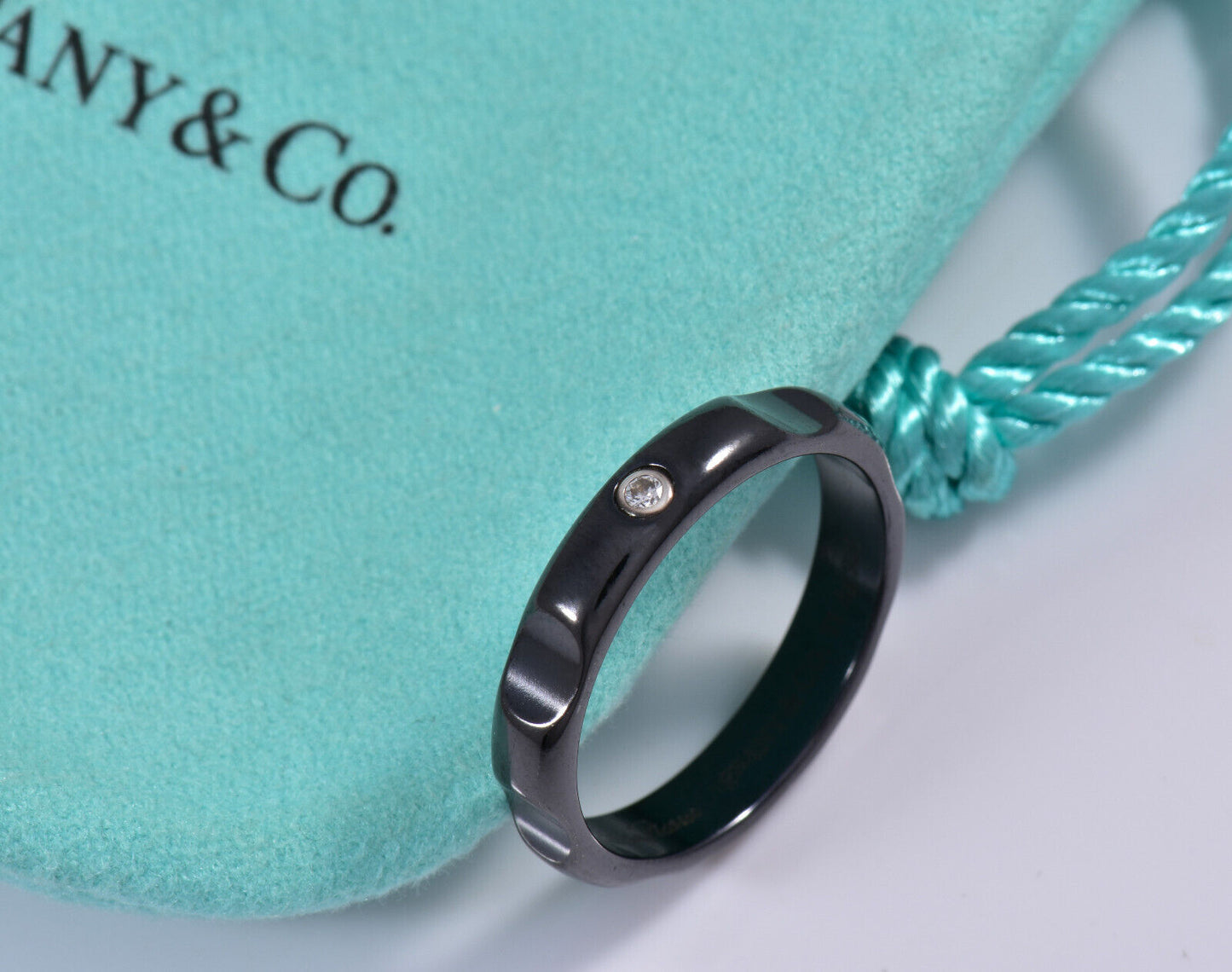 Size 8 Tiffany & Co Diamond Titanium Silver Paloma Picasso Groove Ring in Box