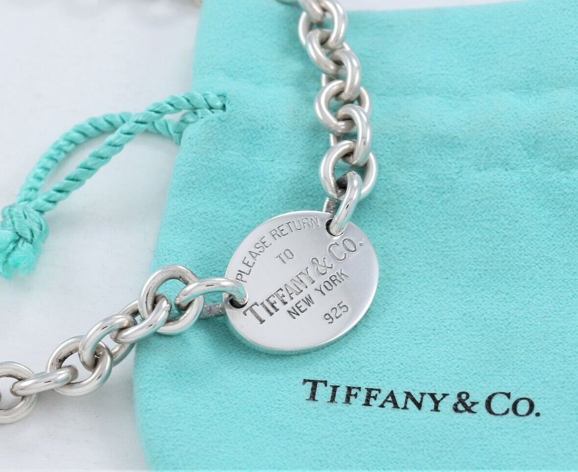 7.75" Please Return To Tiffany & Co Silver Oval Charm Chain Link Bracelet Pouch