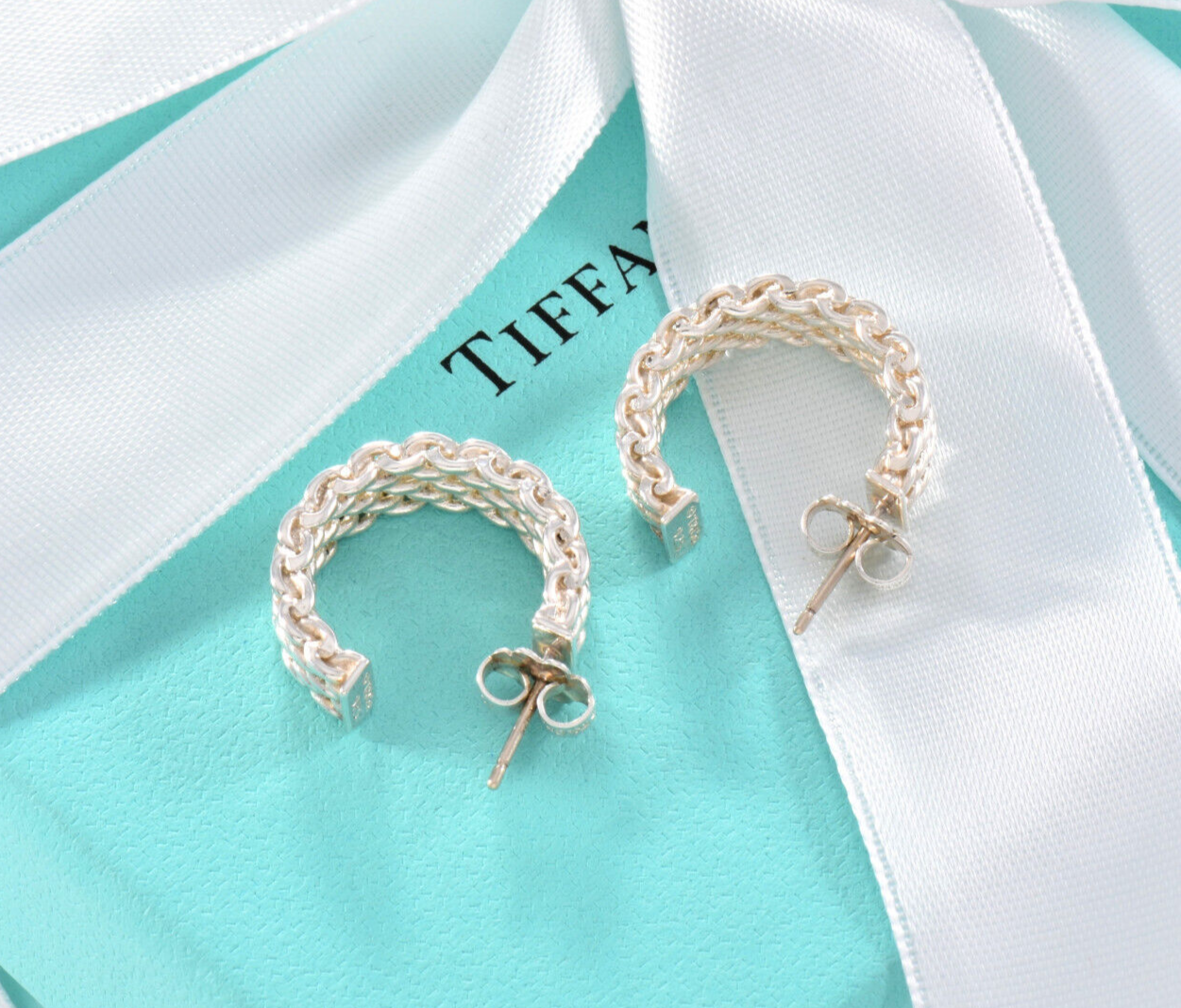 Tiffany & Co Sterling Silver Small 17mm Mesh Hoop Earrings in Box Narrow Rare