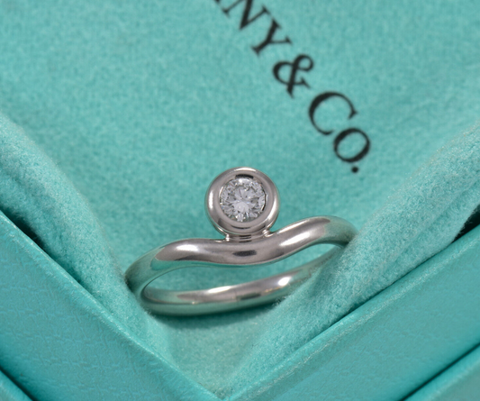 Size 5 Tiffany & Co Platinum Diamond By Yard Elsa Peretti Curved Ring Solitaire