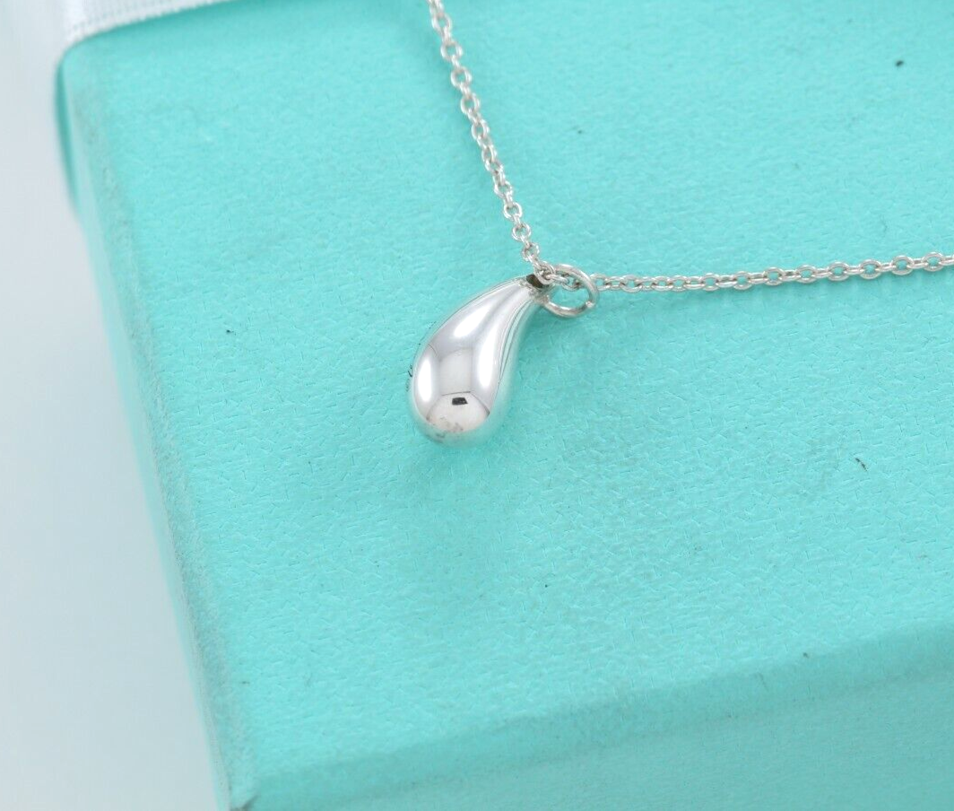 Tiffany & Co Silver Elsa Peretti Teardrop Pendant 16.25" Chain Necklace in Box