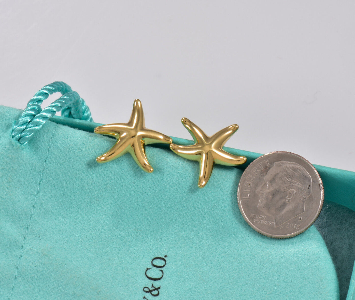 Tiffany & Co 18K Yellow Gold Elsa Peretti Starfish Earrings in Box Pouch Rare