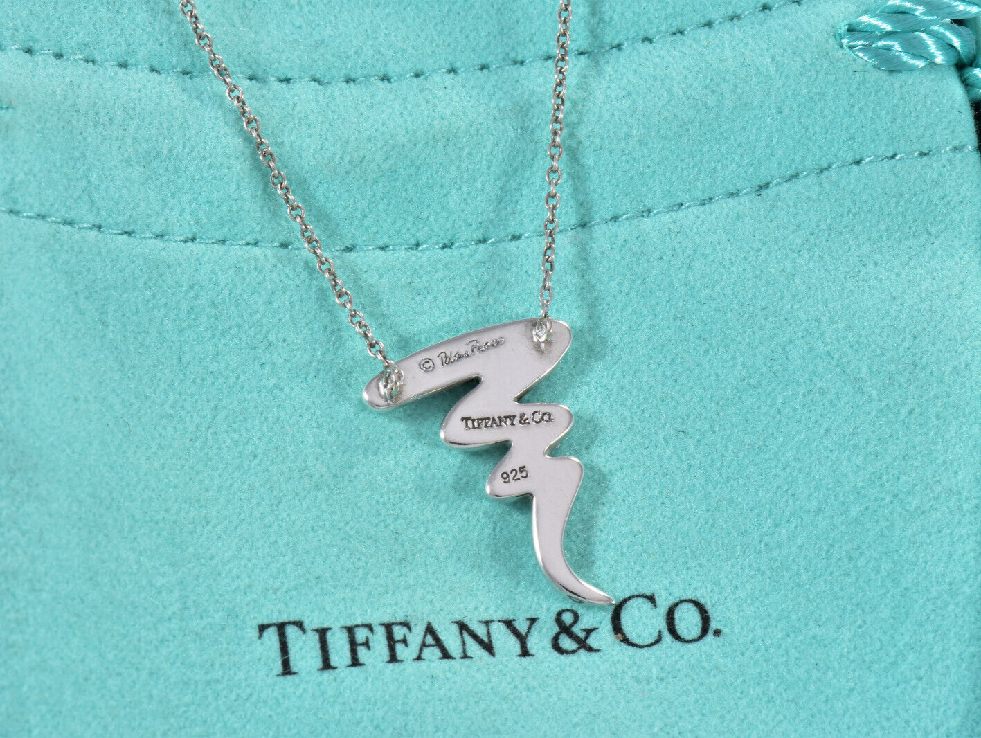 Tiffany & Co Silver Paloma Picasso Zig Zag Scribble Pendant 16" Necklace & Pouch