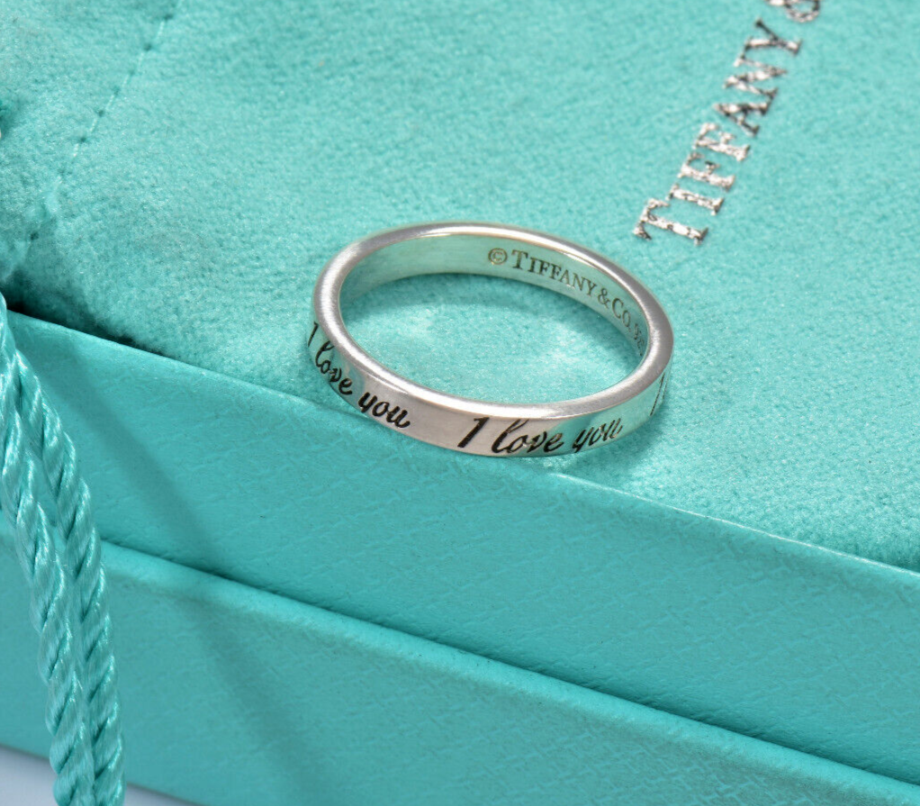 Size 7 Tiffany & Co Sterling Silver I Love You Notes Narrow Band Ring in Pouch