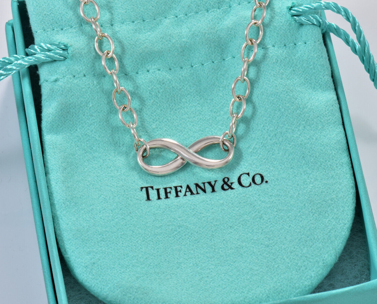 Tiffany & Co Silver Infinity Large Heavy Link 18" Necklace in Box Pouch Rare