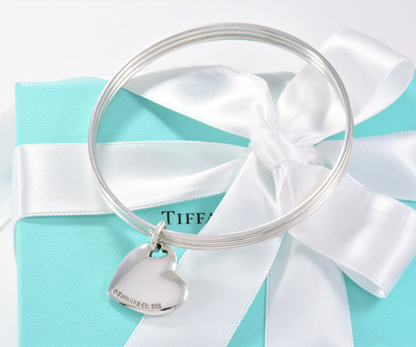 7.75" Boxed Tiffany & Co Silver Heart Stencil Charm Bracelet Wire Bangle Large