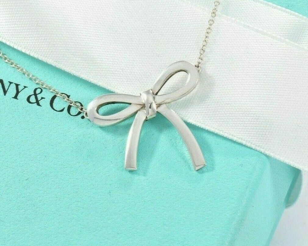 Tiffany & Co Sterling Silver Large Ribbon Bow Charm Pendant 16.2" Necklace Boxed