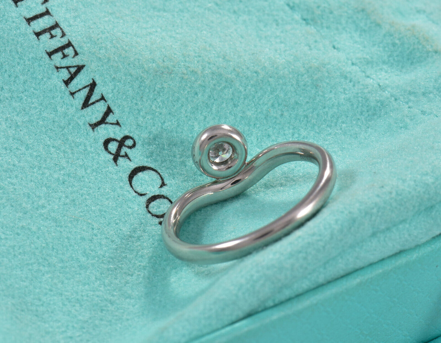 Size 5 Tiffany & Co Platinum Diamond By Yard Elsa Peretti Curved Ring Solitaire