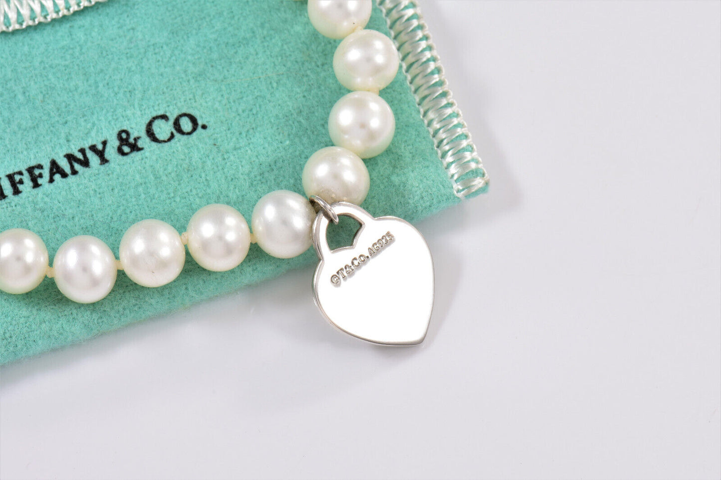 7.5" Please Return Tiffany & Co Silver Heart Charm 8mm Pearl Bead Bracelet Boxed