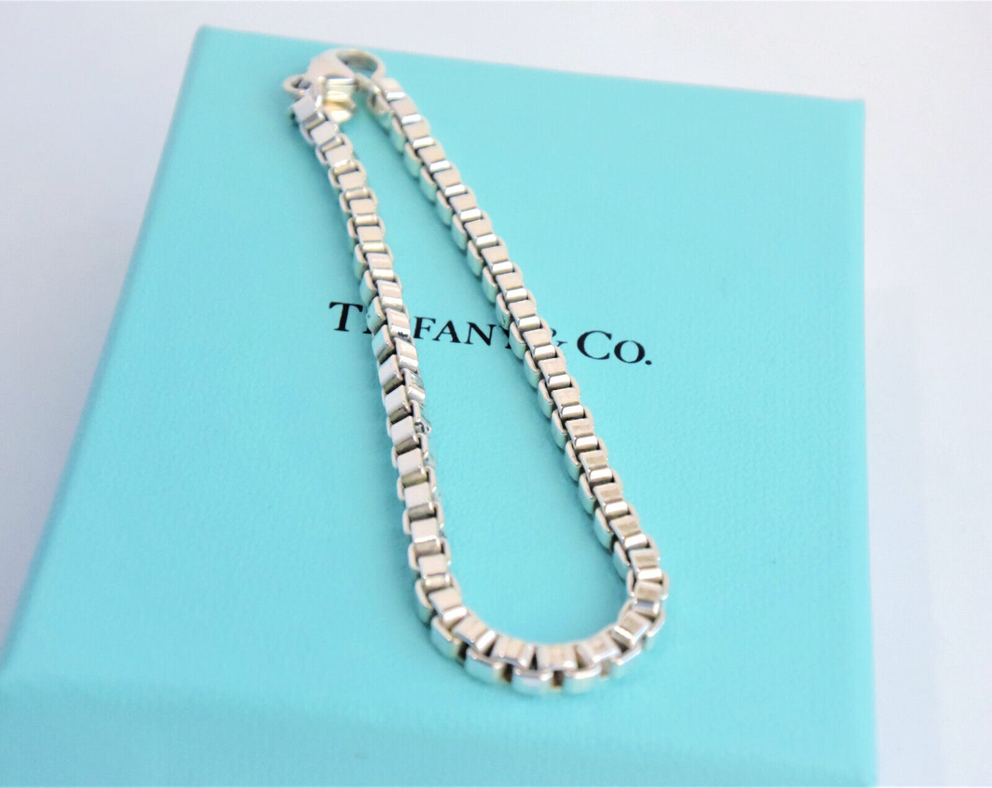 6.75" Tiffany & Co Sterling Silver Classic Venetian Link Bracelet Chain in Pouch