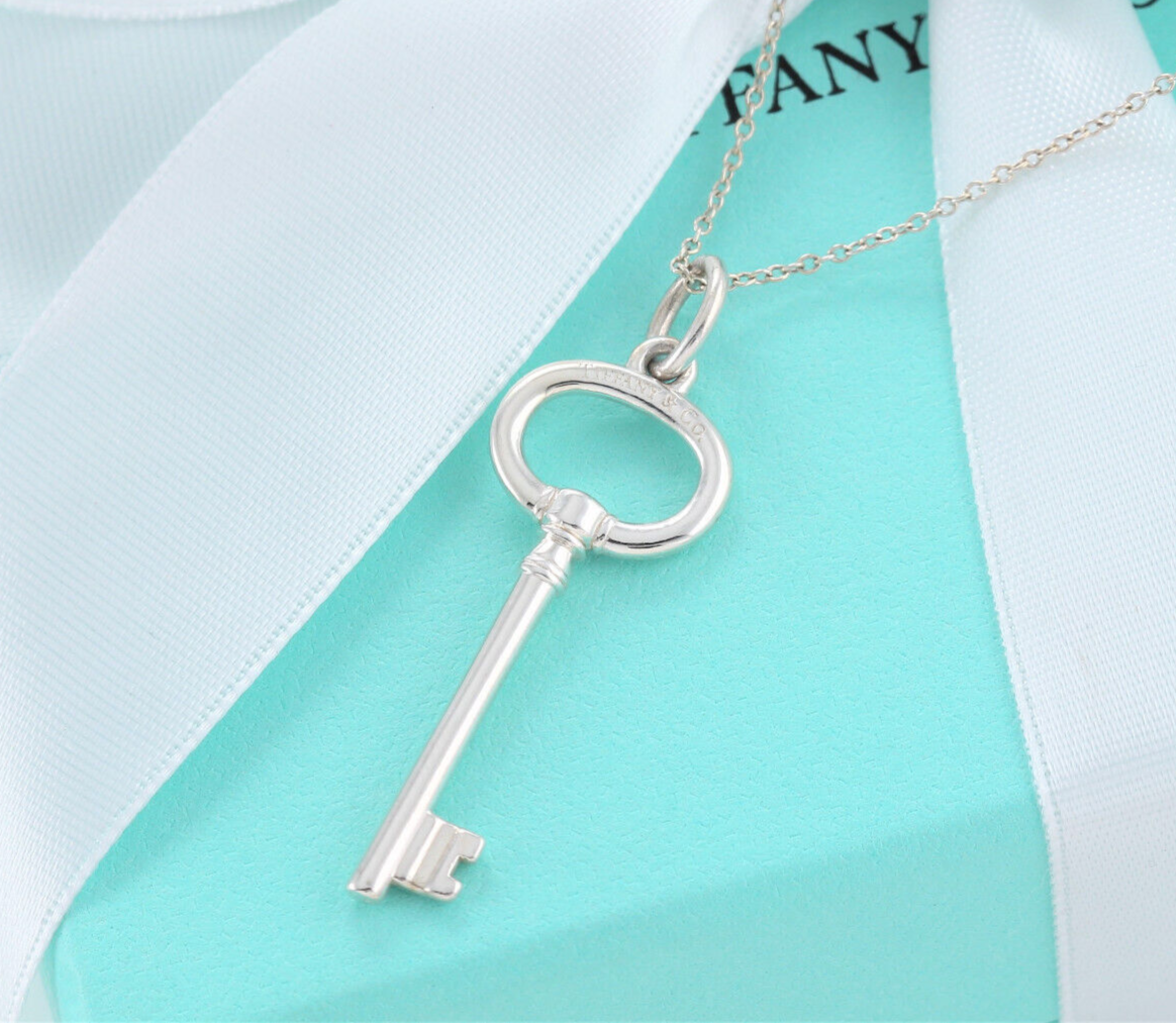 Tiffany & Co Sterling Silver 1.5" Oval Key Pendant 18.25" Chain Necklace in Box