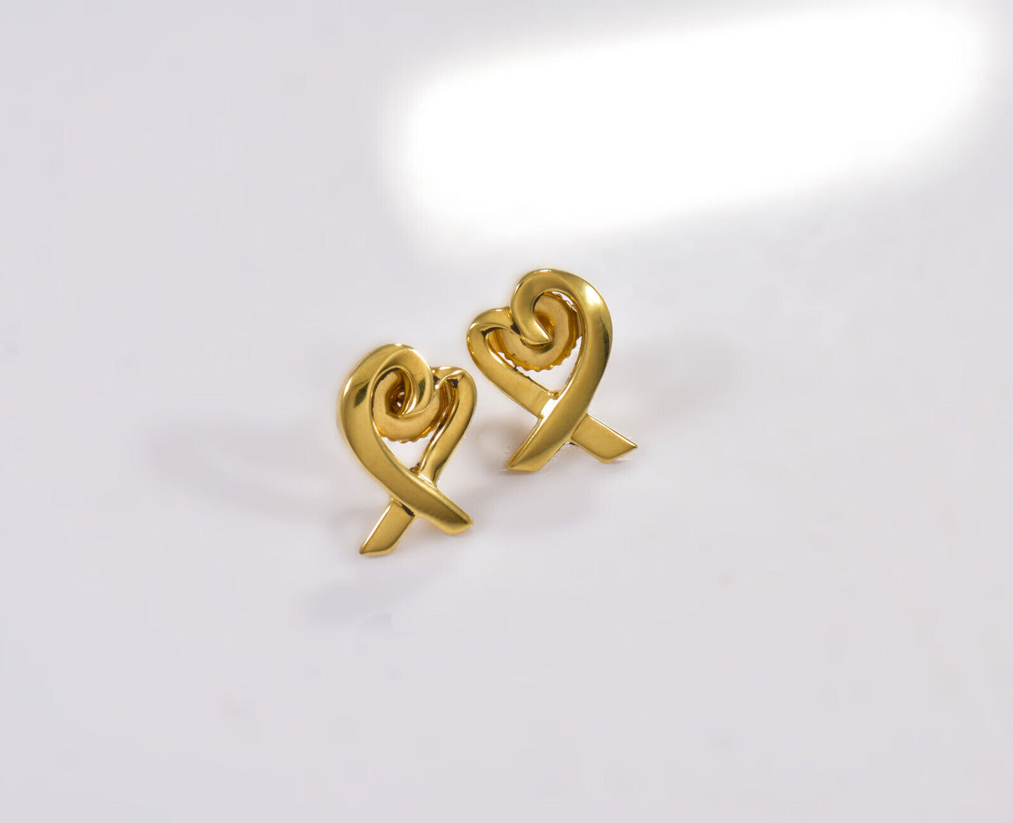 Tiffany & Co 18K Yellow Gold Paloma Picasso Loving Heart Stud Earrings in Box