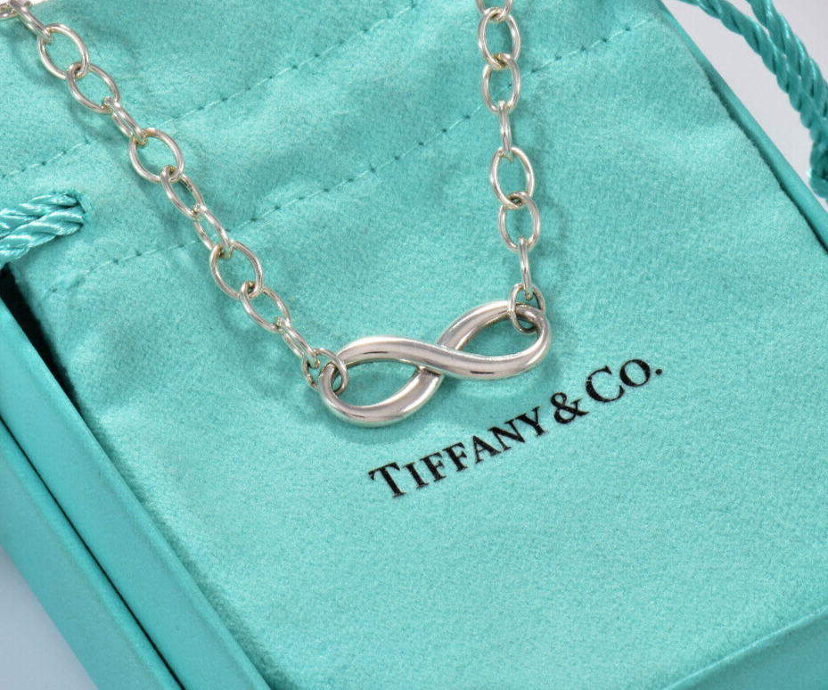 7.45" Tiffany & Co Sterling Silver Infinity Chain Link Bracelet in Pouch Large