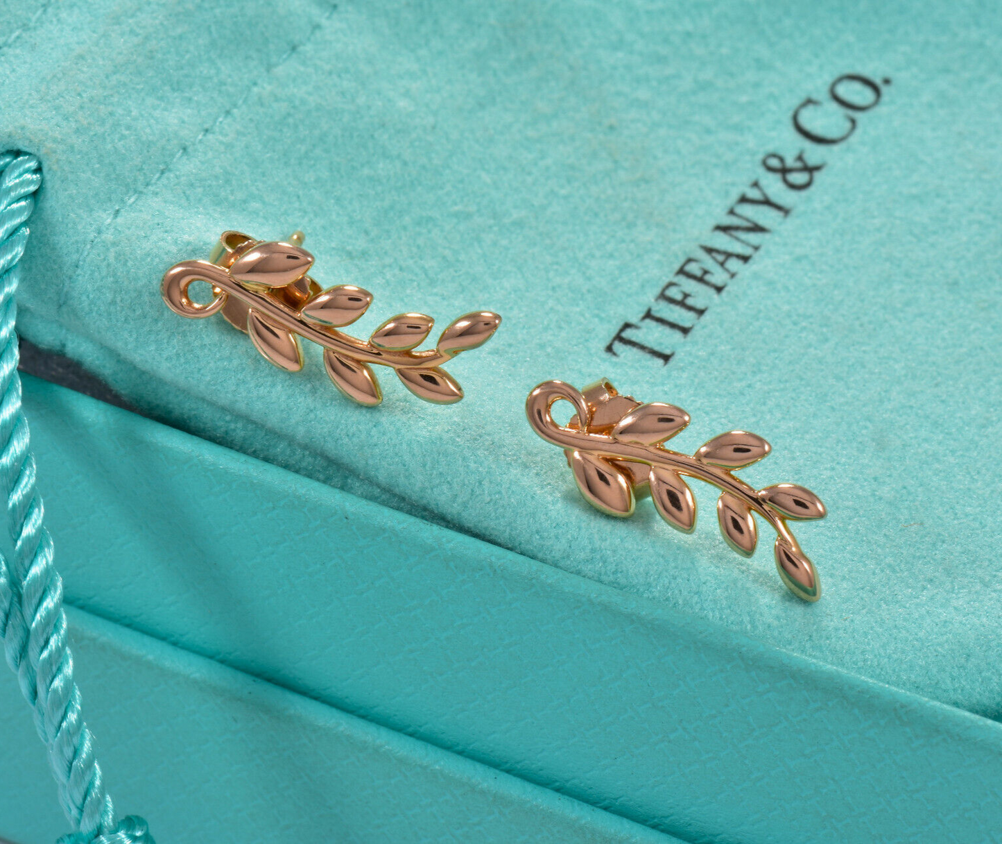 Tiffany & Co 18K Rose Gold Paloma Picasso Olive Leaf Climber Earrings in Box