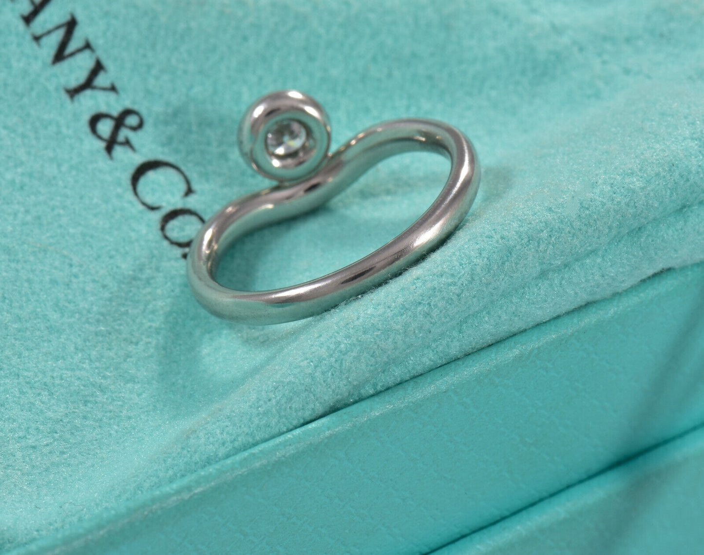 Size 5 Tiffany & Co Platinum Diamond By Yard Elsa Peretti Curved Ring Solitaire