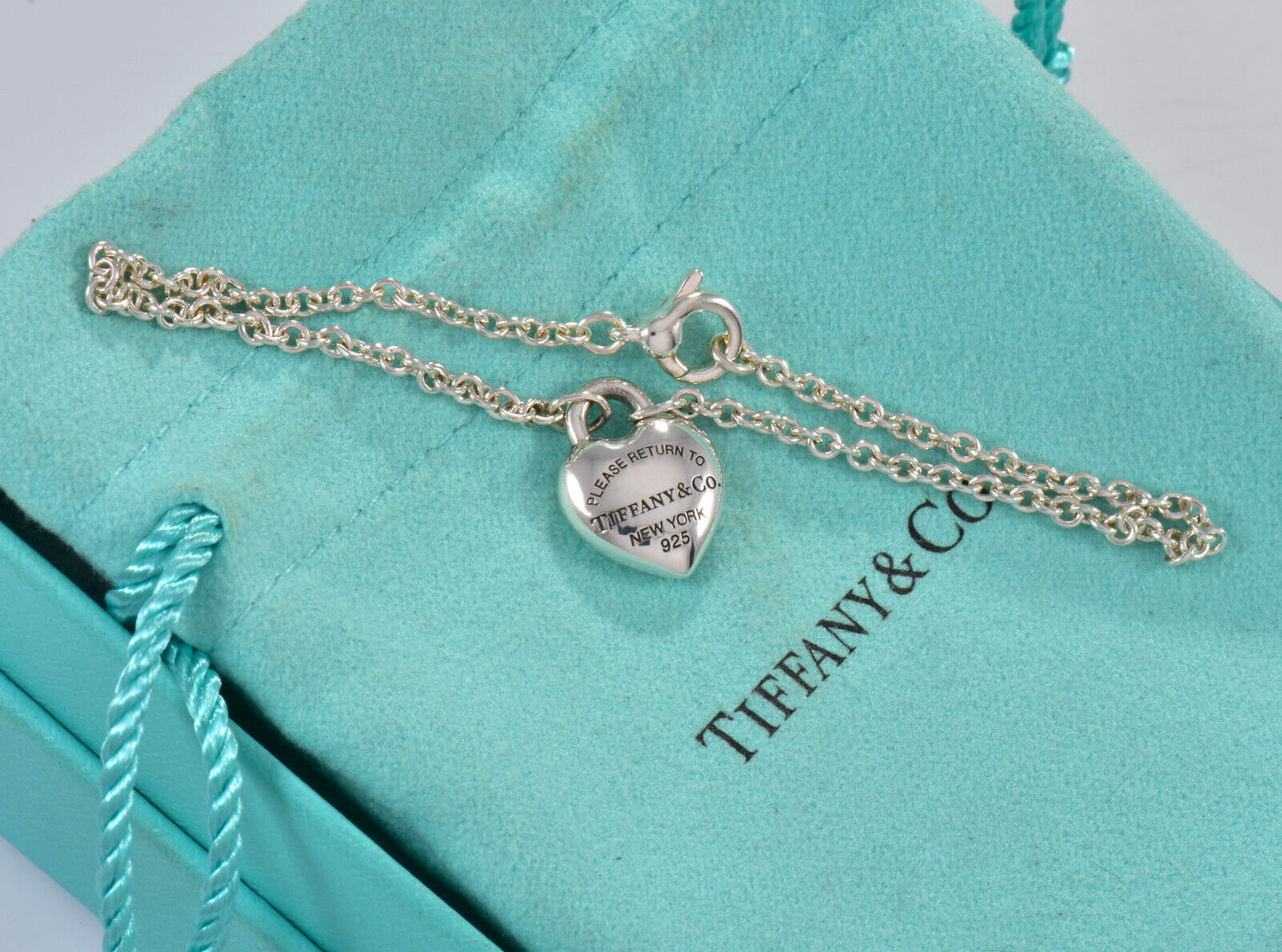 7" Please Return To Tiffany & Co Silver Full Heart Bracelet in Box Pouch Ribbon