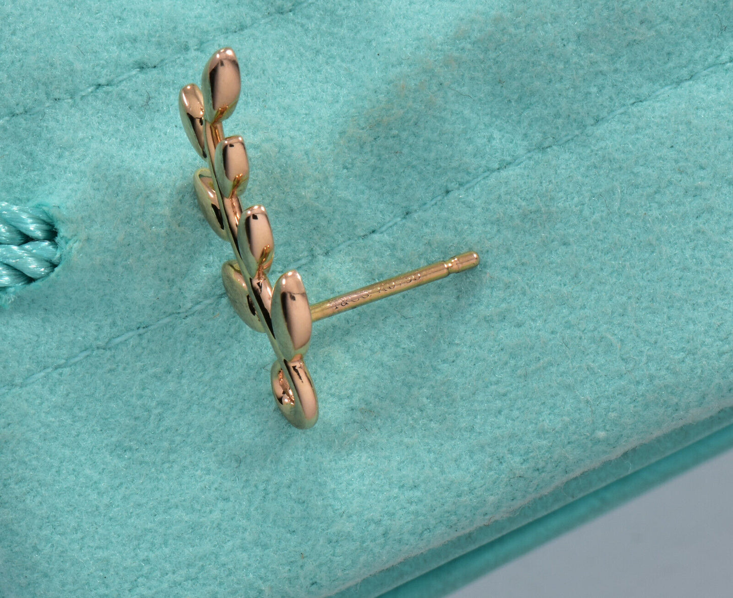 Tiffany & Co 18K Rose Gold Paloma Picasso Olive Leaf Climber Earrings in Box