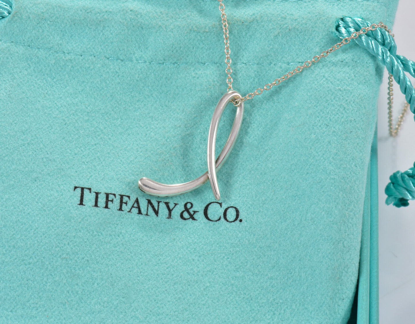 Tiffany & Co Silver Elsa Peretti Alphabet Letter L Necklace in Box Pouch Lovely