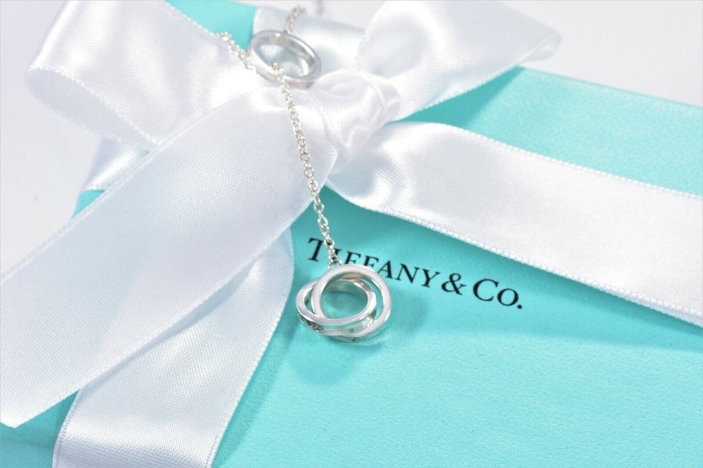 Tiffany & Co Silver 1837 Interlocking Circle Lariat 18" Dangle Necklace Dangling