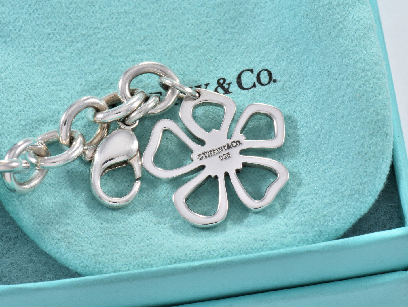 7.5" Tiffany & Co Silver Hibiscus Flower Charm Chain Link Bracelet in Box Pouch