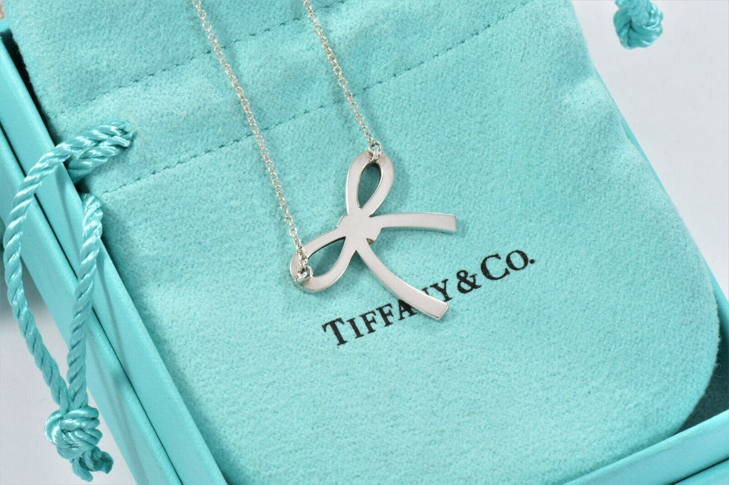 Tiffany & Co Sterling Silver Large Ribbon Bow Charm Pendant 16.2" Necklace Boxed