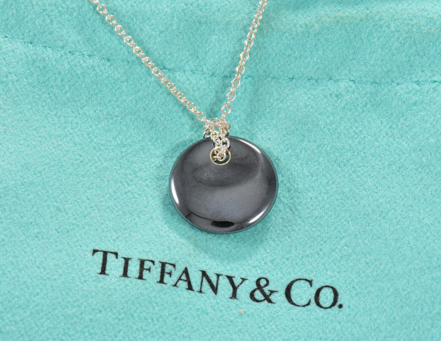 Tiffany & Co Silver Elsa Peretti Hematite Round Disk Pendant Necklace Box Pouch