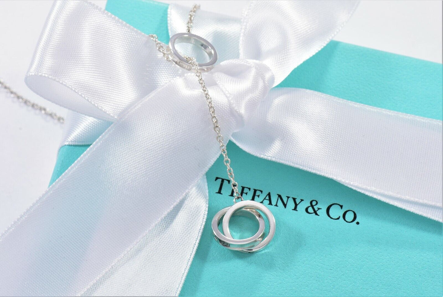 Tiffany & Co Silver 1837 Interlocking Circle Lariat 18" Dangle Necklace Dangling