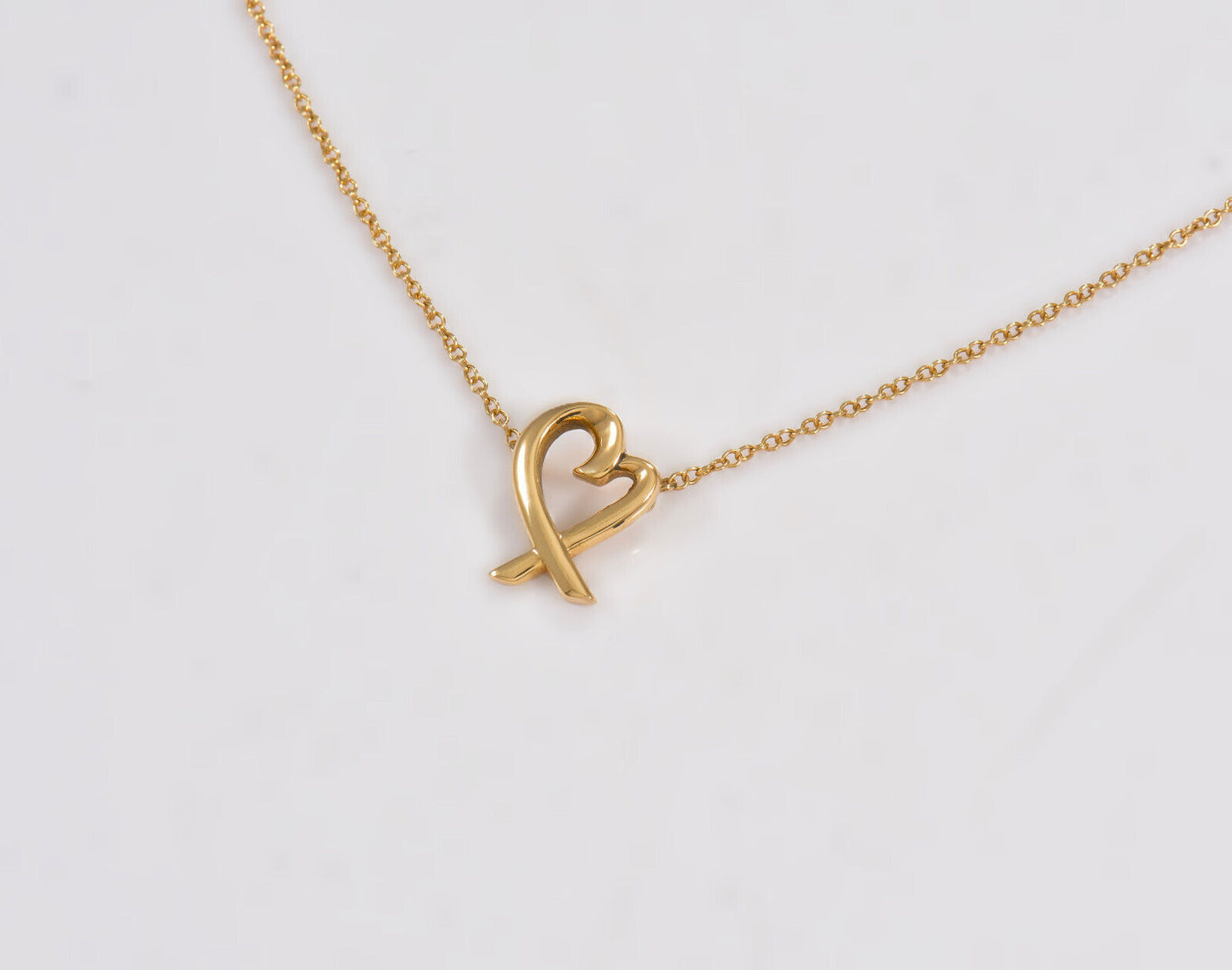 Tiffany & Co 18K Gold Paloma Picasso Loving Heart Pendant 17" Necklace in Box