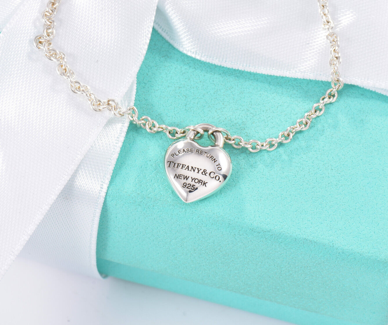 7" Please Return To Tiffany & Co Silver Full Heart Bracelet in Box Pouch Ribbon