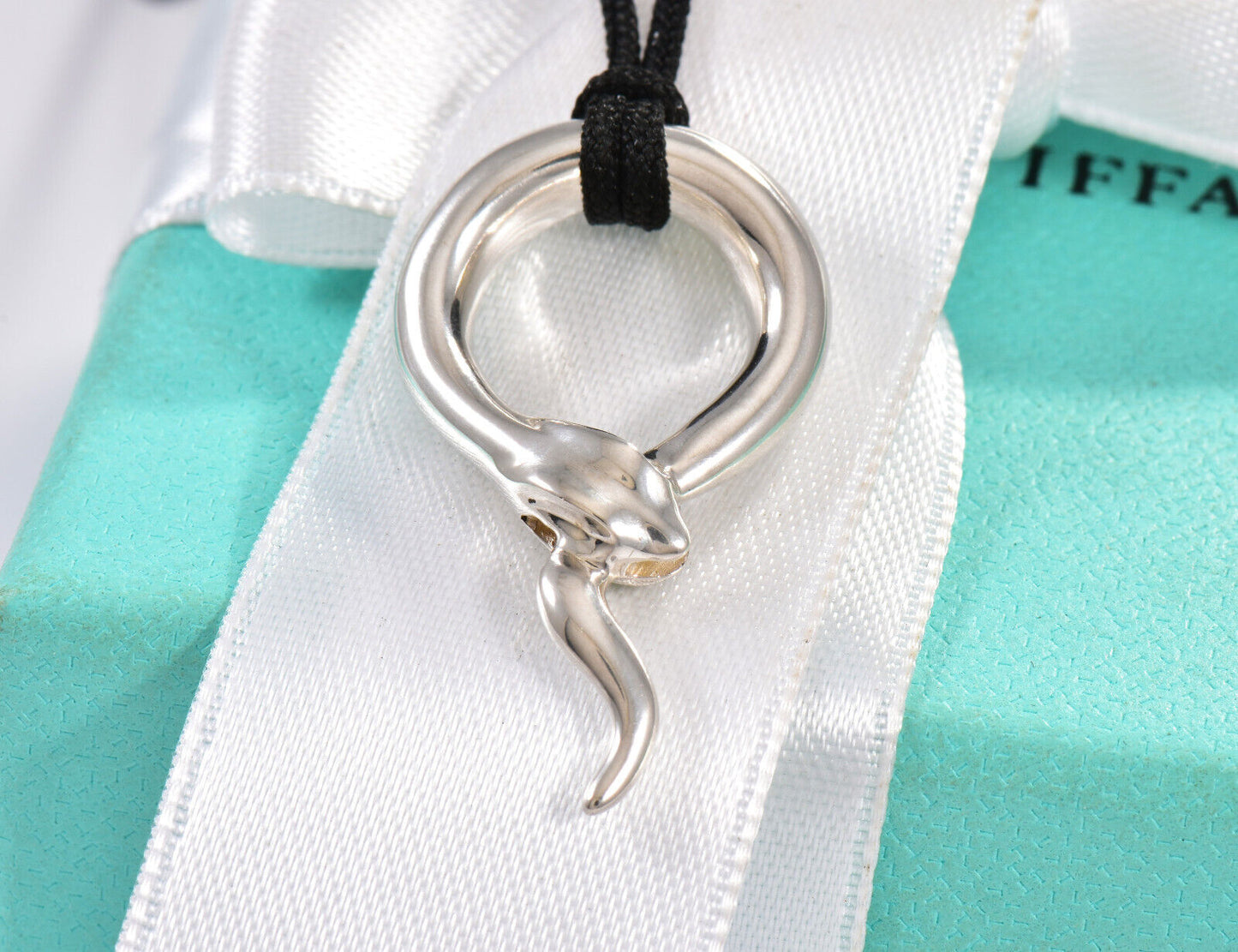 20.5" Tiffany & Co Silver Elsa Peretti Snake Pendant Silk Necklace in Pouch Rare