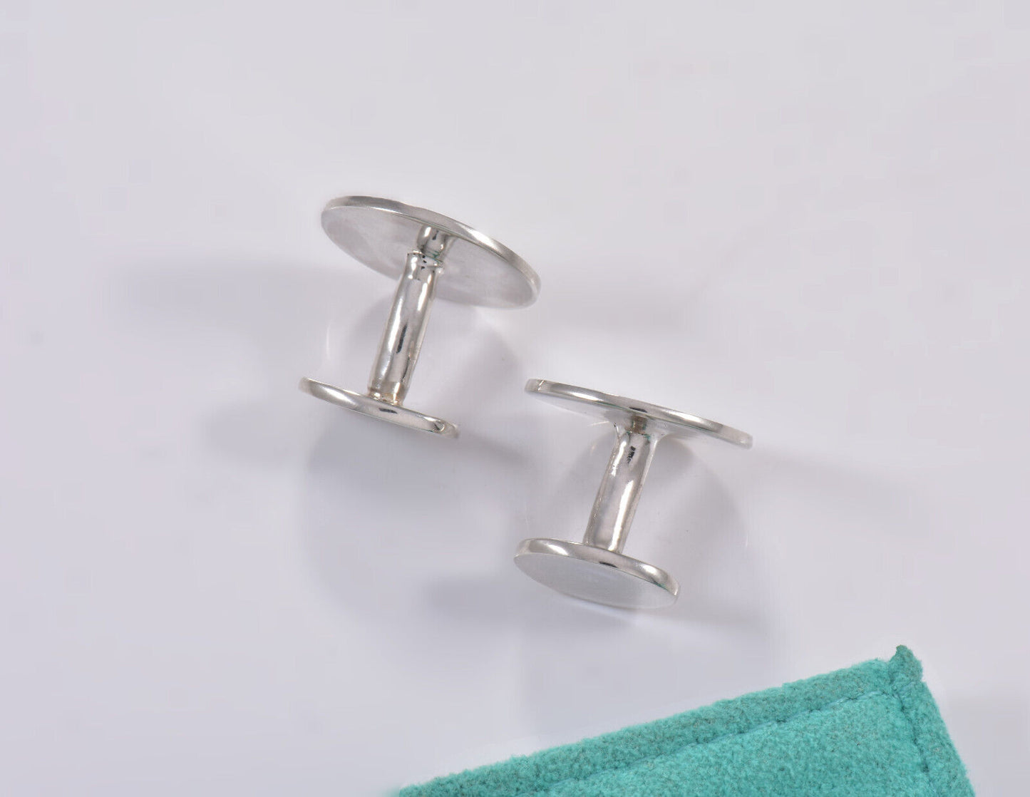 Please Return Tiffany & Co Sterling Silver Round Cufflinks in Pouch Mens Circle