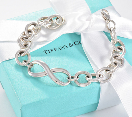 Tiffany & Co Silver Heavy Infinity Large Chain Link Bracelet 7.75" in Box Pouch