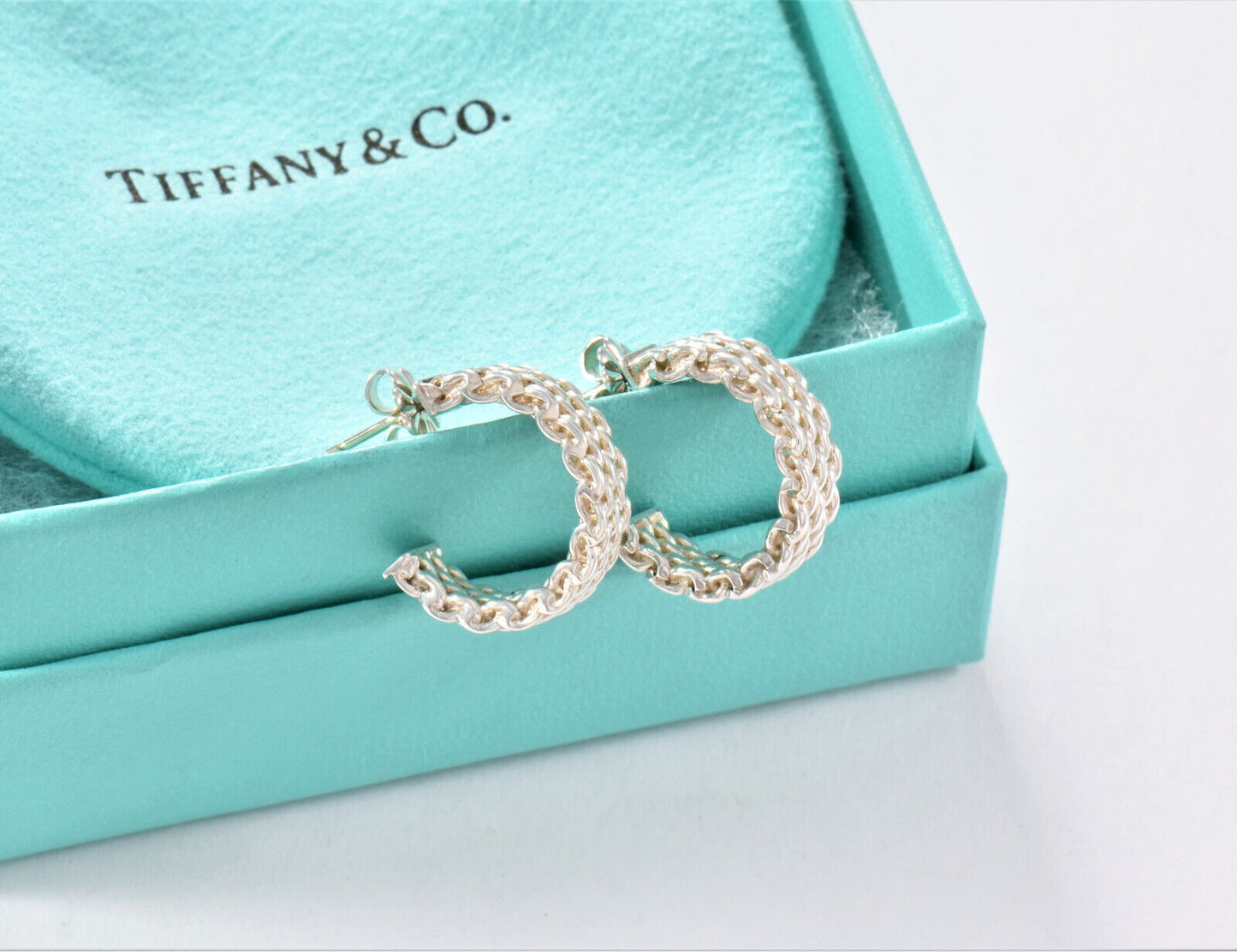 Tiffany & Co Sterling Silver Small 17mm Mesh Hoop Earrings in Box Narrow Rare