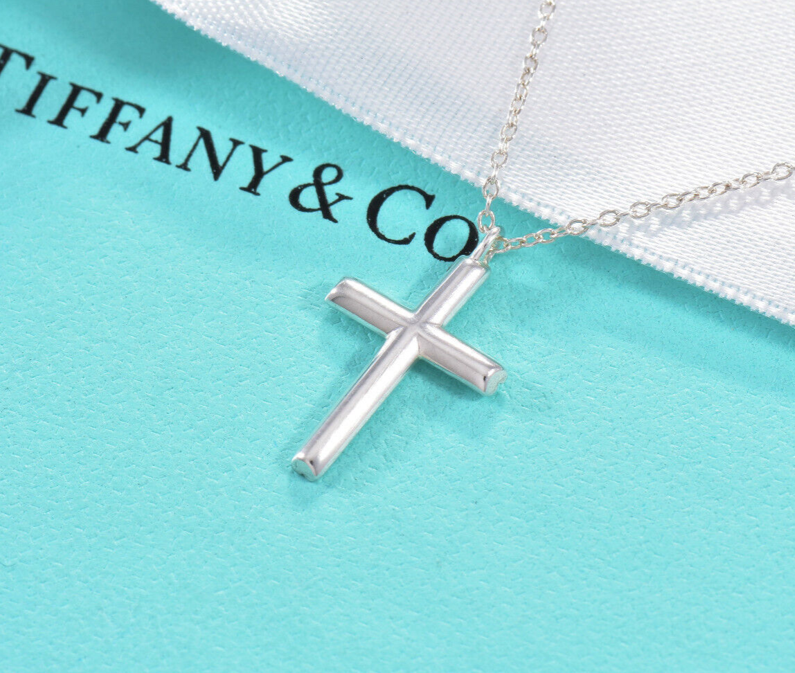 Tiffany & Co Paloma Picasso Thin Tenderness Cross Heart Pendant Necklace in Box