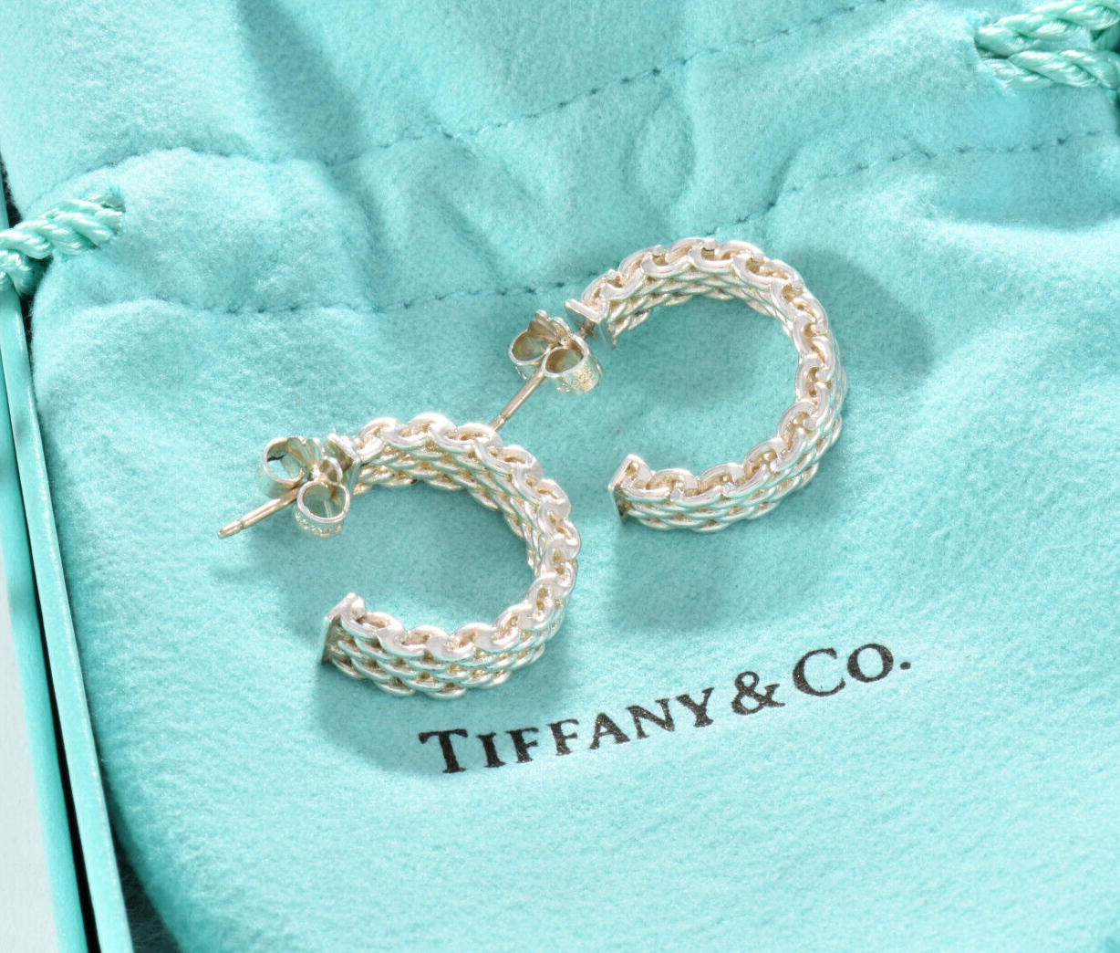 Tiffany & Co Sterling Silver Small 17mm Mesh Hoop Earrings in Box Narrow Rare