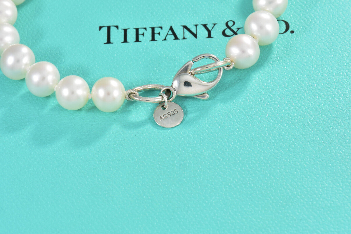 Tiffany & Co Sterling Silver 8mm Pearl Bead Bracelet 7.9" in Box Pouch Ribbon