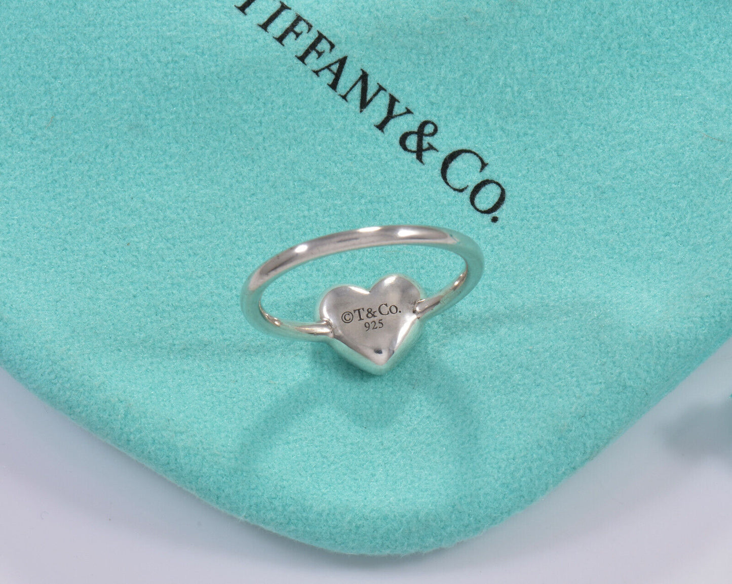 Size 5 Tiffany & Co Sterling Silver Puff Heart Signet Ring in Pouch Lovely Band