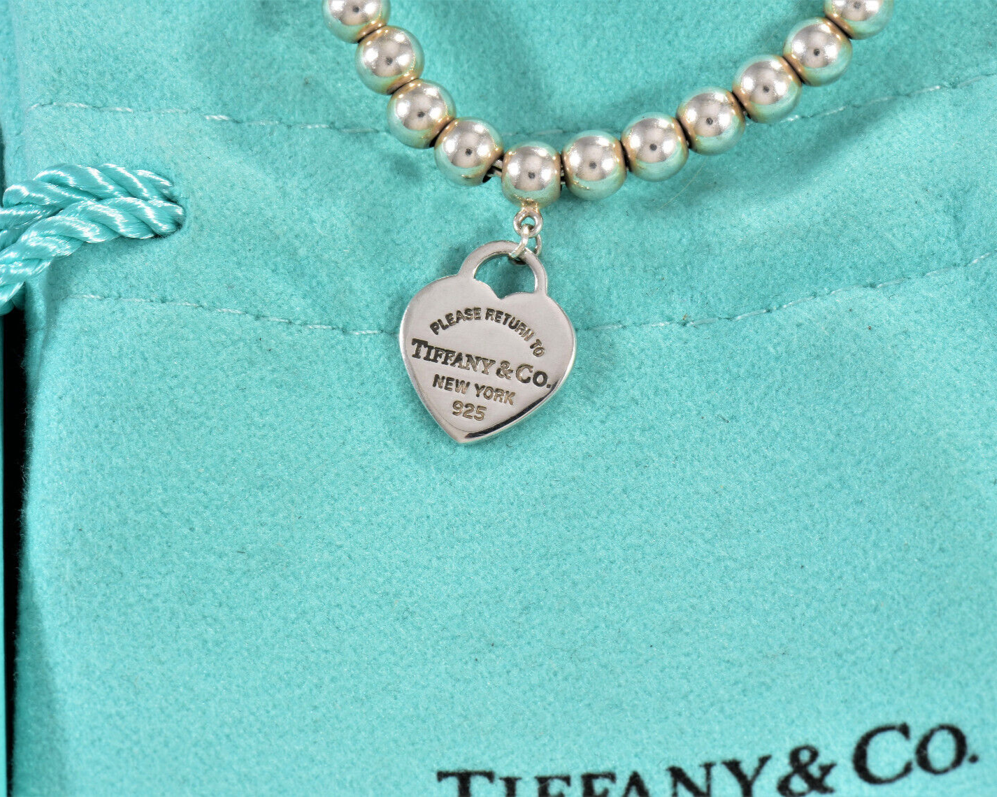 7.75" Please Return To Tiffany & Co Silver Blue Enamel Heart Charm Bead Bracelet