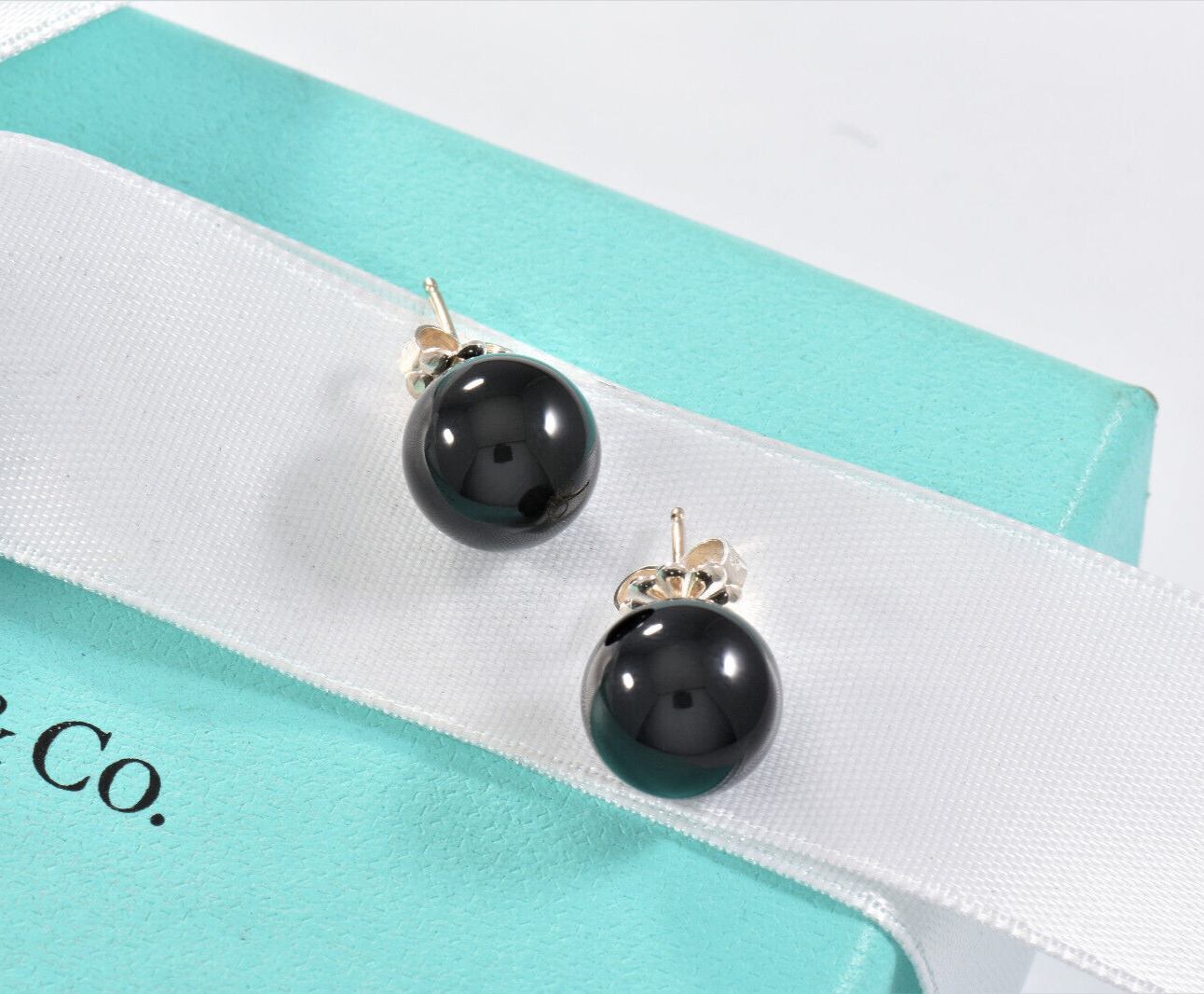 Tiffany & Co Sterling Silver Black Onyx 10mm Bead Ball Stud Earrings in Box Rare