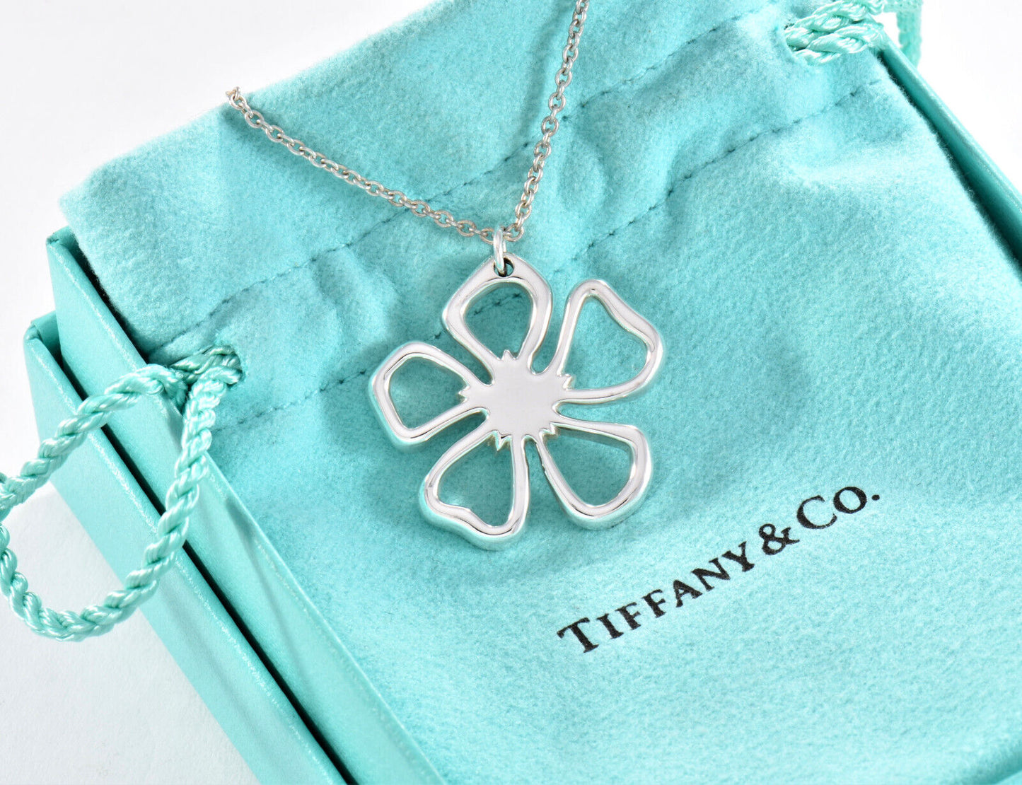 Tiffany & Co Silver Hibiscus Flower Pendant Necklace 16.25" in Box Pouch Ribbon