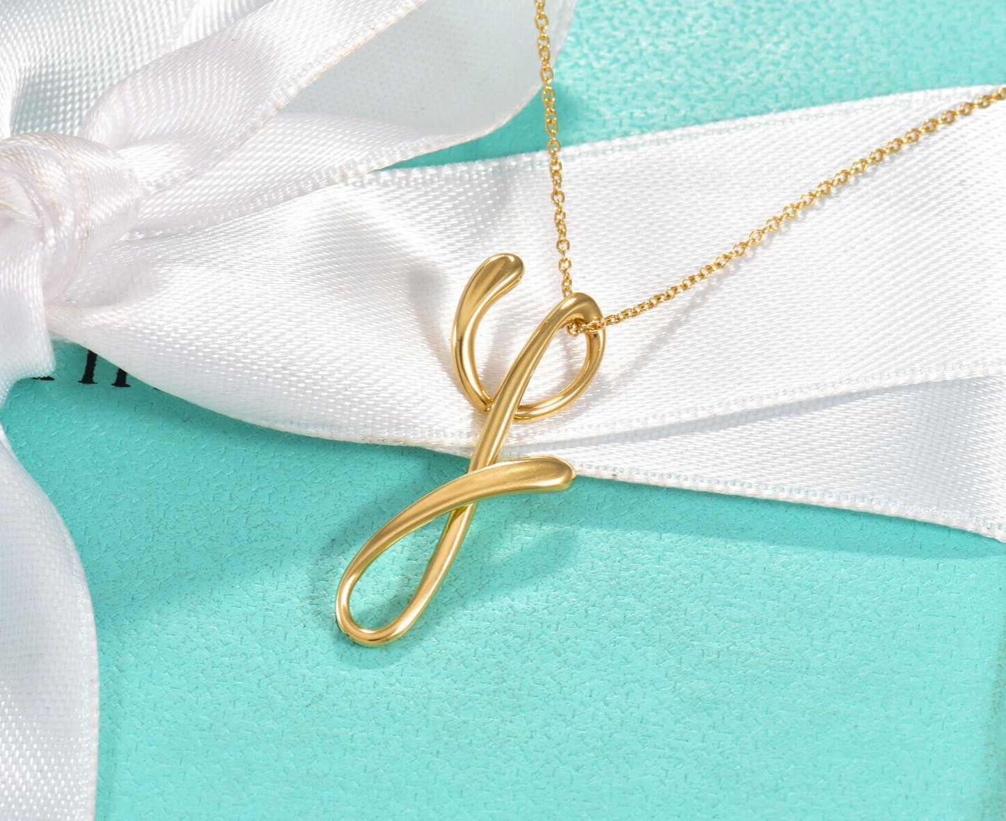 Tiffany & Co 18K Yellow Gold Elsa Peretti Letter Y Pendant 16" Necklace in Box