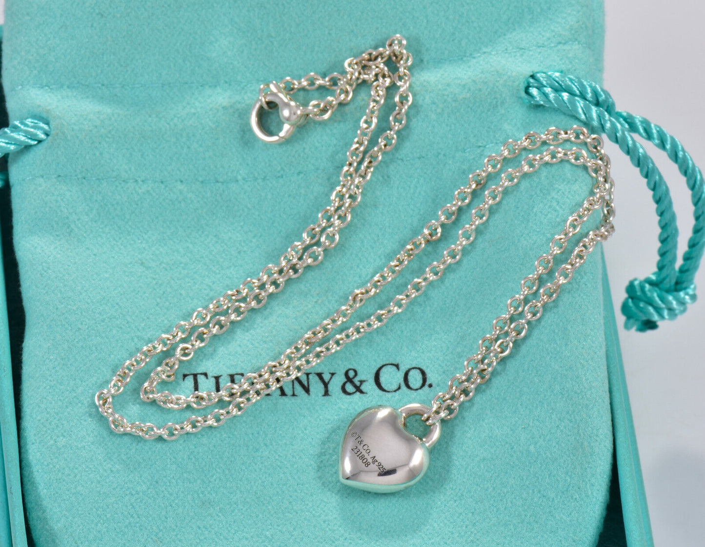 Please Return Tiffany & Co Silver Full Heart Pendant Necklace Puff Lock in Box