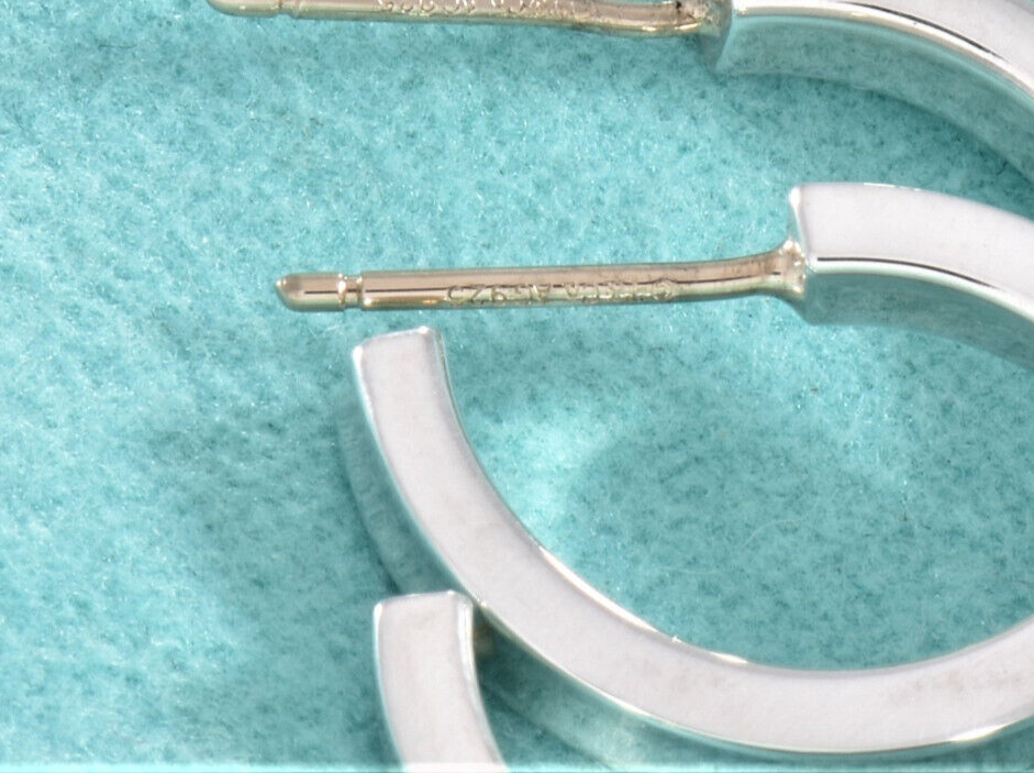 Tiffany & Co Sterling Silver Small 18mm 1837 Narrow Hoop Earrings Boxed 3mm Rare